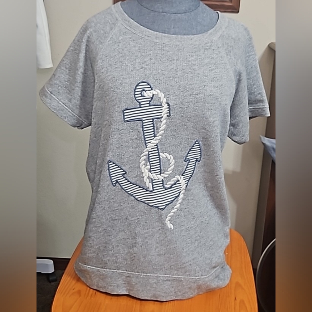 J. Crew Women's Gray Short Sleeve Sweatshirt with an Anchor Applique Size Medium